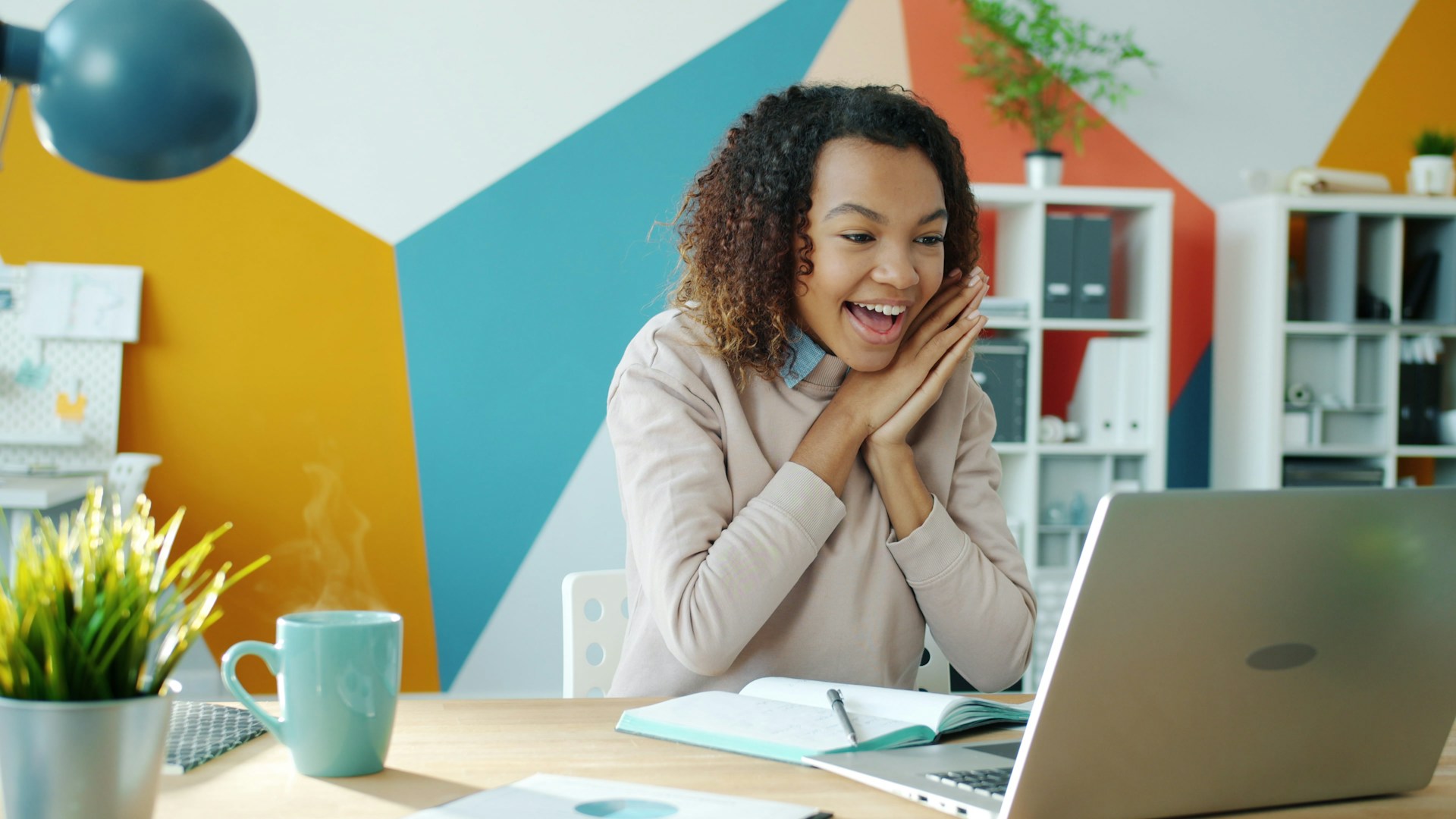 Web o redes sociales: ¿por dónde empieza un negocio que arranca desde cero?